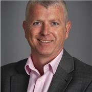 I am an online coach and I help people improve performance through wellbeing